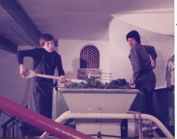 Werner und Ernst-Josef auf der Kelter ca. 1975